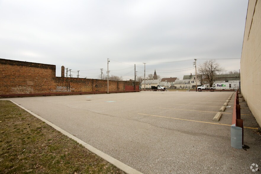 3432 Superior Ave E, Cleveland, OH for sale - Primary Photo - Image 1 of 2