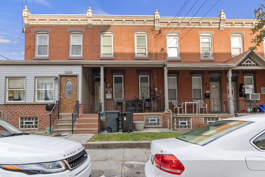 1931 E Stella St, Philadelphia, PA à vendre - Photo principale - Image 1 de 2