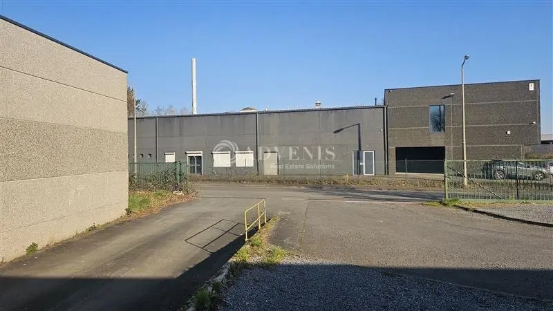 Industriel dans Halluin à louer - Photo du bâtiment - Image 2 de 8
