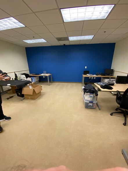 43760 Trade Center Pl, Sterling, VA for sale - Interior Photo - Image 3 of 13