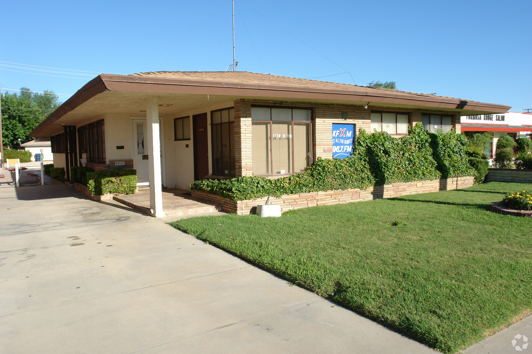 44841 10th St W, Lancaster, CA for sale Primary Photo- Image 1 of 3