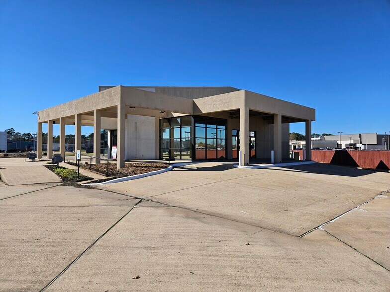 8727 Business Park Dr, Shreveport, LA à louer - Photo du bâtiment - Image 3 de 10