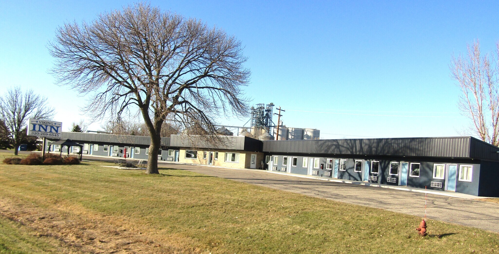 300 Highway 7, Clara City, MN à vendre Photo principale- Image 1 de 45