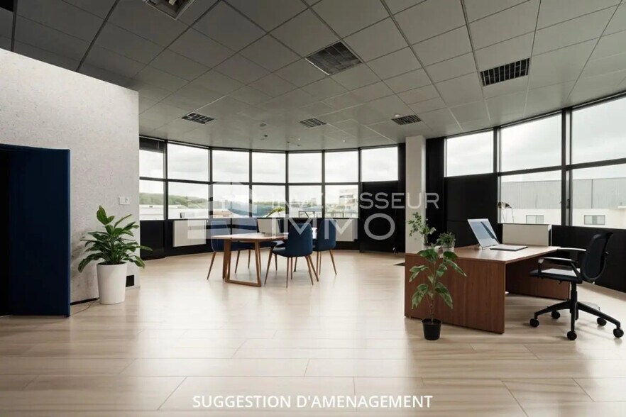 Office in Champigny-sur-Marne for lease - Interior Photo - Image 1 of 4