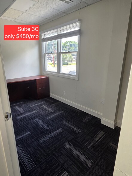 22 Long Ridge Rd, Stamford, CT for lease - Interior Photo - Image 3 of 3