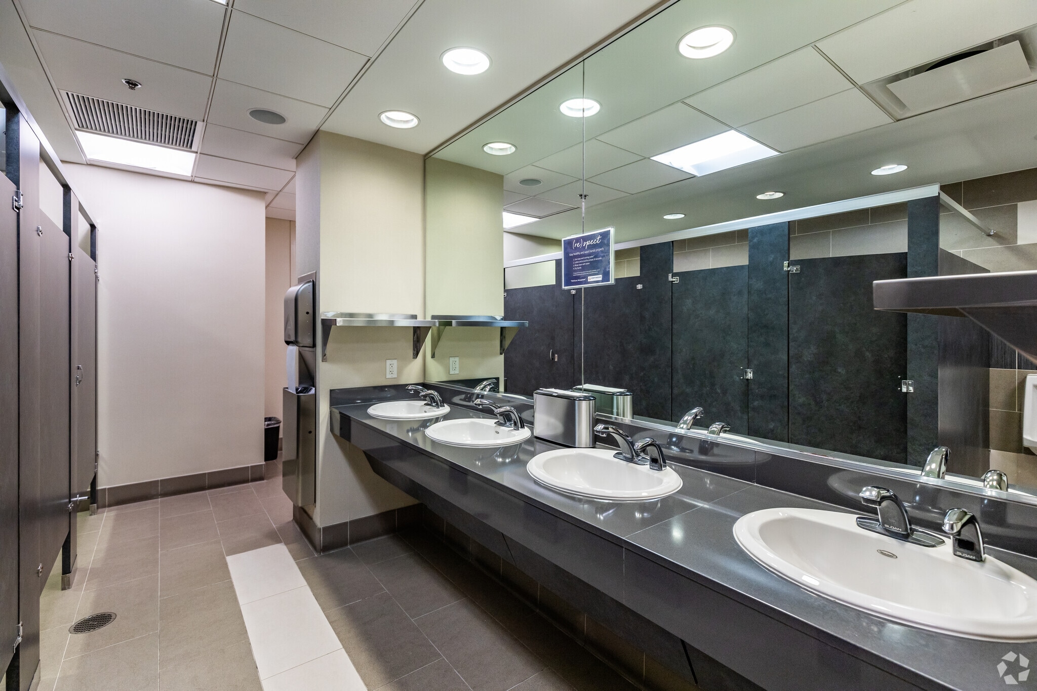 6277 Sea Harbor Dr, Orlando, FL for lease Interior Photo- Image 10 of 12