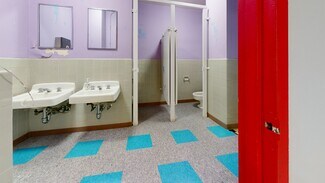 Plus de détails pour 6010 47th Ave, Woodside, NY - Bureau à louer