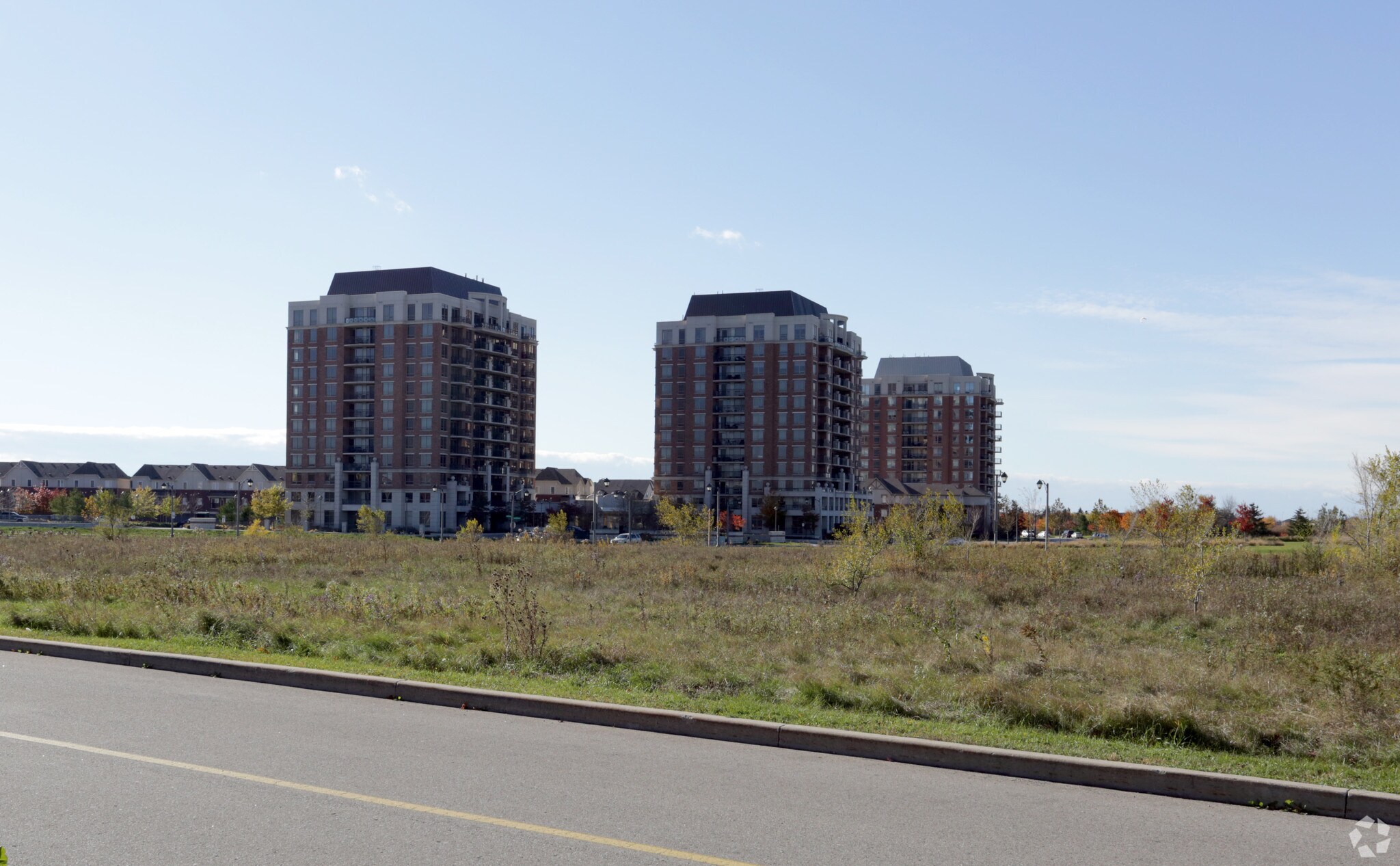 234-309 Hays Blvd, Oakville, ON for sale Primary Photo- Image 1 of 1