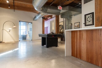 1113-1115 Locust St, Saint Louis, MO à louer Photo intérieure- Image 1 de 17