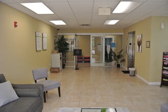 3800 W Broward Blvd, Fort Lauderdale, FL for sale Interior Photo- Image 2 of 25