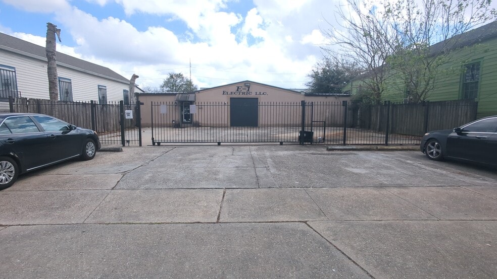 1440 N Dorgenois St, New Orleans, LA for lease - Primary Photo - Image 1 of 43