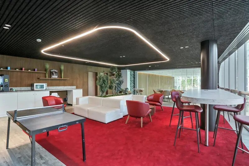 52 Quai De Dion Bouton, Puteaux for lease - Lobby - Image 3 of 10