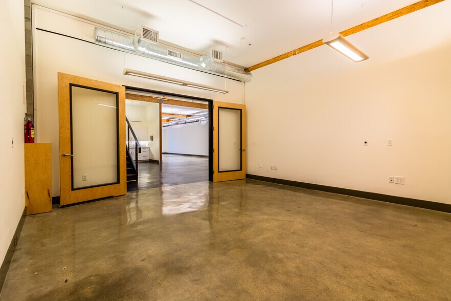 42 Dore St, San Francisco, CA à louer - Photo du bâtiment - Image 3 de 25