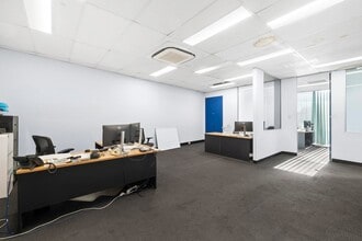 13-15 Burrows Rd S, St Peters à louer Photo intérieure- Image 2 de 9