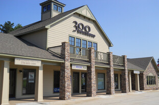 300 Bullsboro Complex - Épicerie