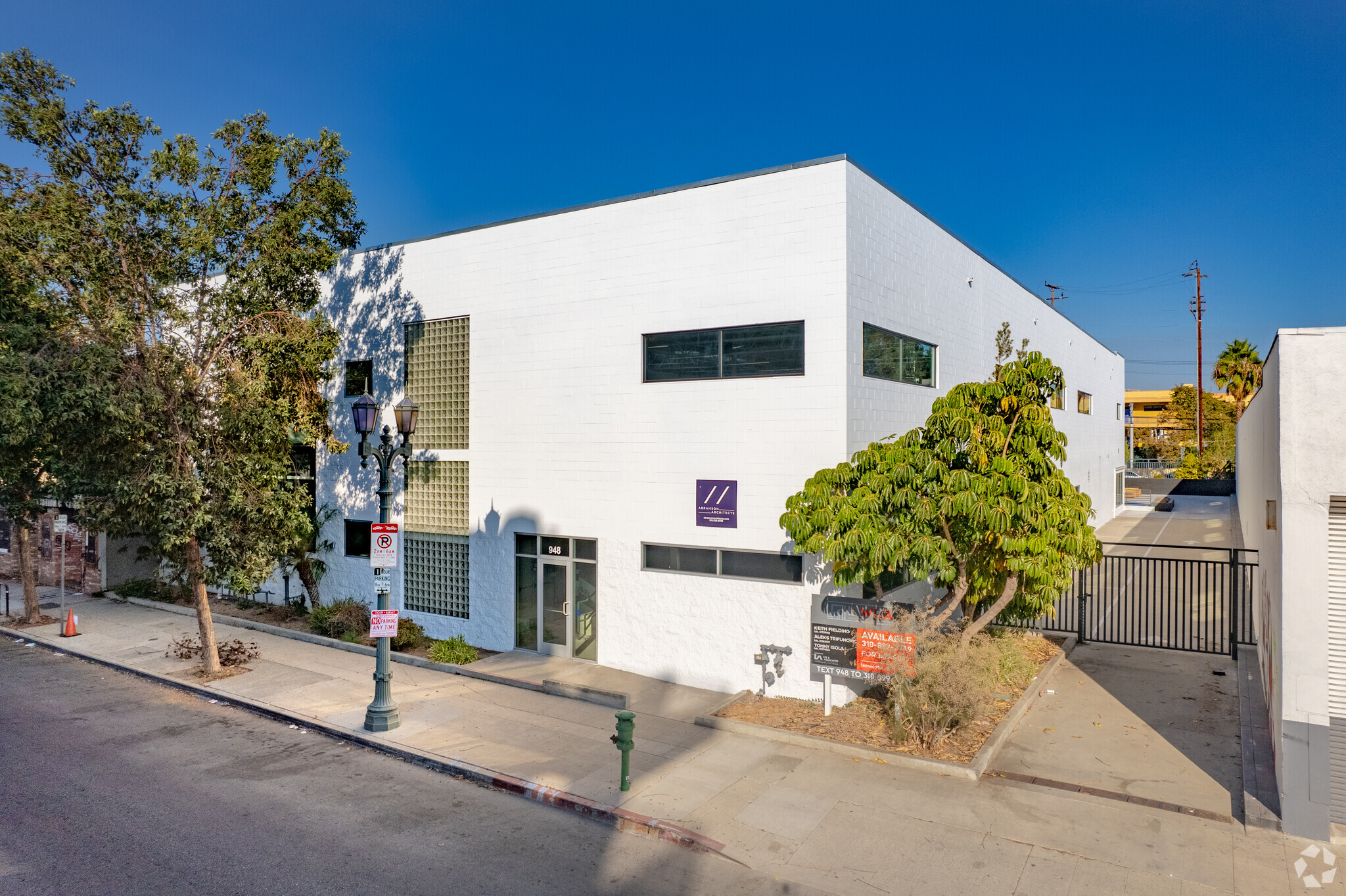 948 N Cahuenga Blvd, Los Angeles, CA for sale Building Photo- Image 1 of 1