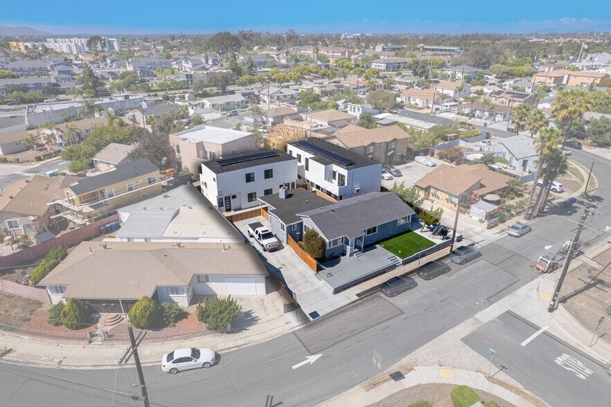 7128 E Hyatt St, San Diego, CA à vendre - Photo du bâtiment - Image 1 de 32