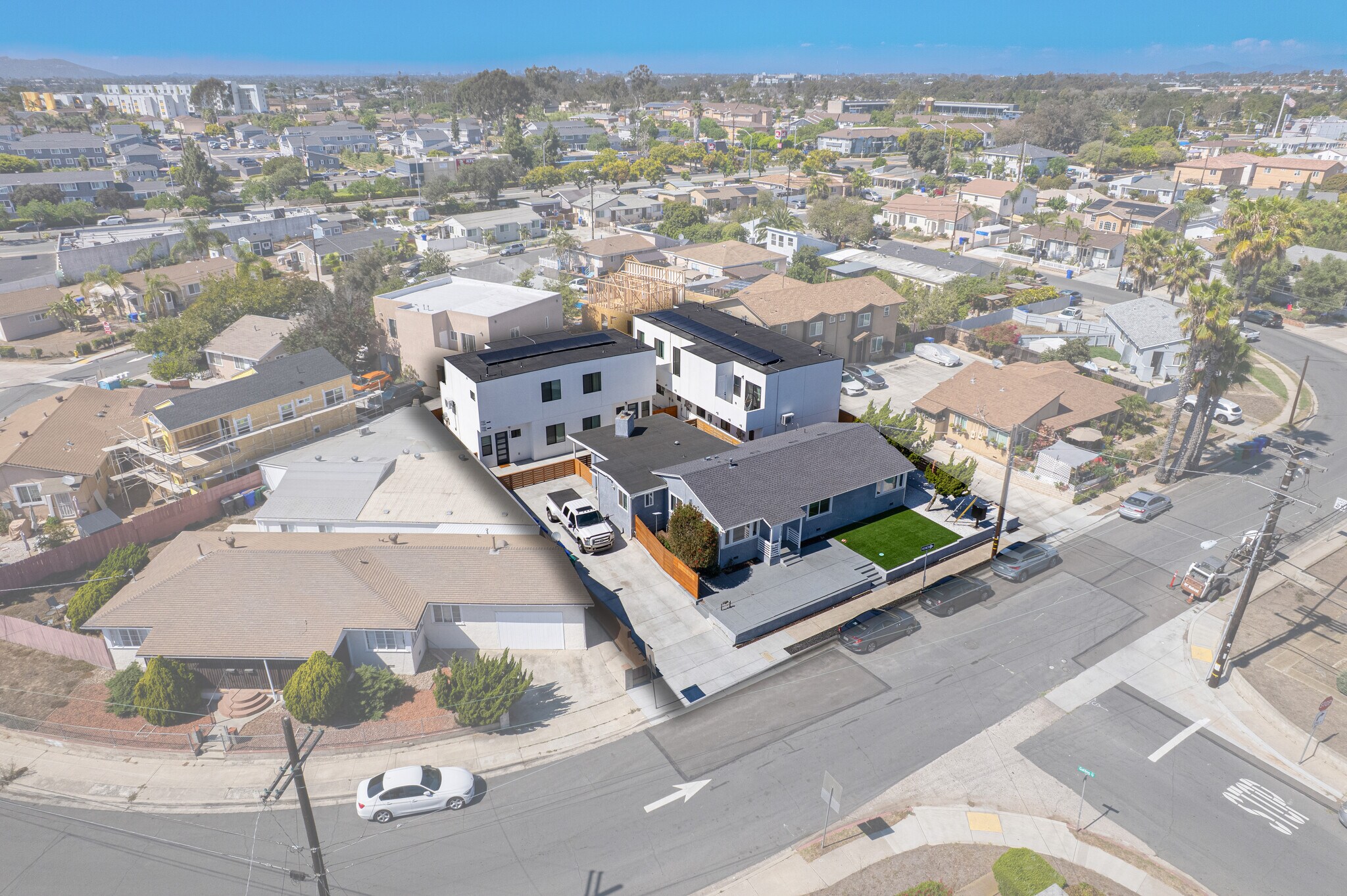 7128 E Hyatt St, San Diego, CA à vendre Photo du bâtiment- Image 1 de 33