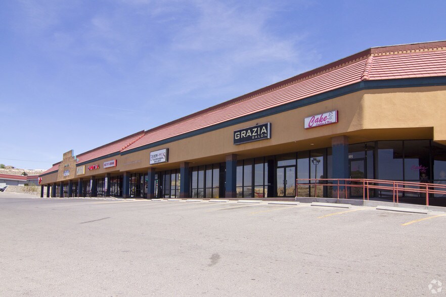 5200 N Mesa St, El Paso, TX à louer - Photo du bâtiment - Image 3 de 8