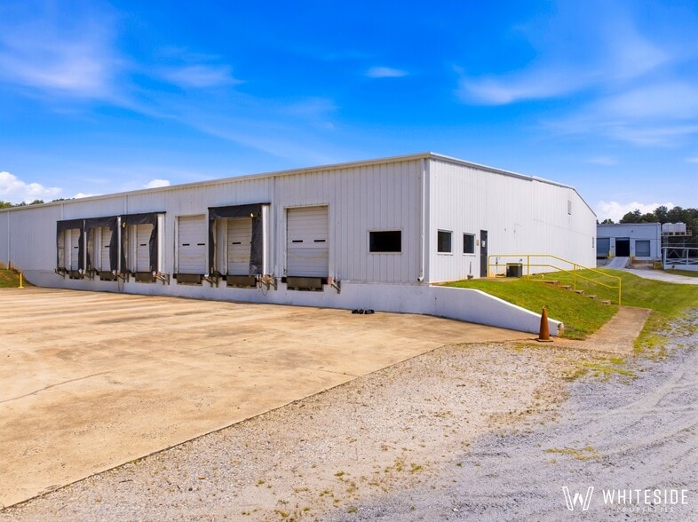 486 Vance St, Forest City, NC for lease - Building Photo - Image 2 of 6