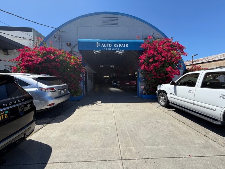 43 Tiburon St, San Rafael, CA for sale - Building Photo - Image 2 of 16