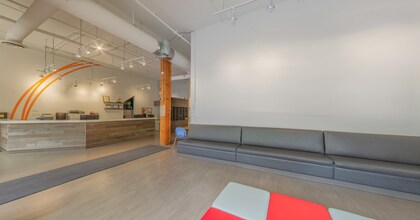 555 Richards St, Vancouver, BC for lease Lobby- Image 2 of 3