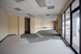 4802-4930 Fairmont Pky, Pasadena, TX for sale Interior Photo- Image 1 of 1