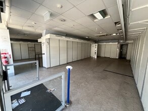 135/135B Caerleon Rd, Newport for lease Interior Photo- Image 1 of 6