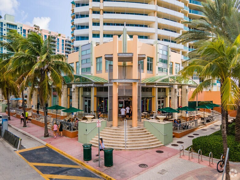 1455 Ocean Dr, Miami Beach, FL à vendre - Photo du bâtiment - Image 1 de 29