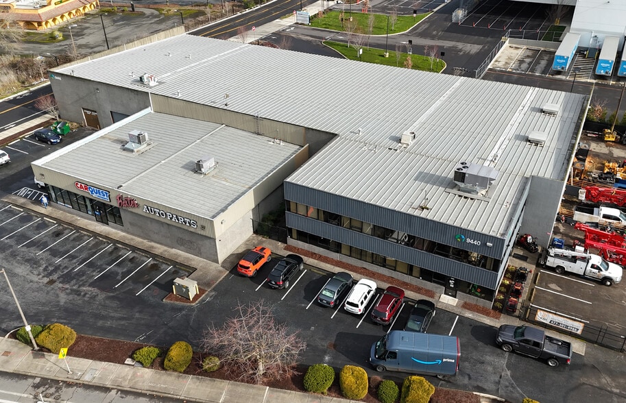 9444 N Whitaker Rd, Portland, OR for lease - Building Photo - Image 3 of 6