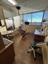 350 W Wilson Bridge Rd, Worthington, OH for lease Interior Photo- Image 2 of 34