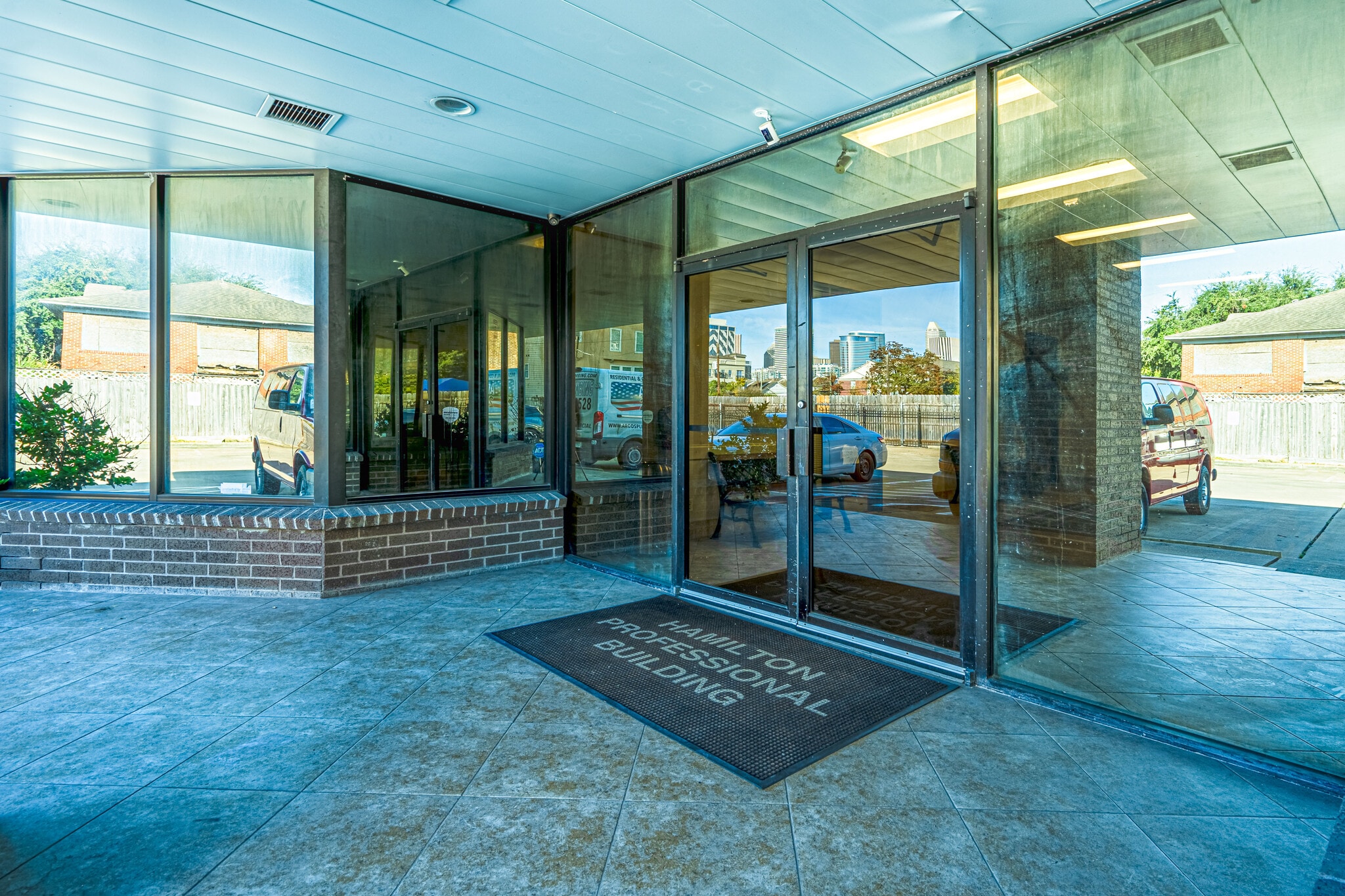 2424 Hamilton St, Houston, TX for lease Primary Photo- Image 1 of 39