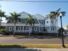 315 E Olympia Ave, Punta Gorda, FL for lease Building Photo- Image 2 of 18