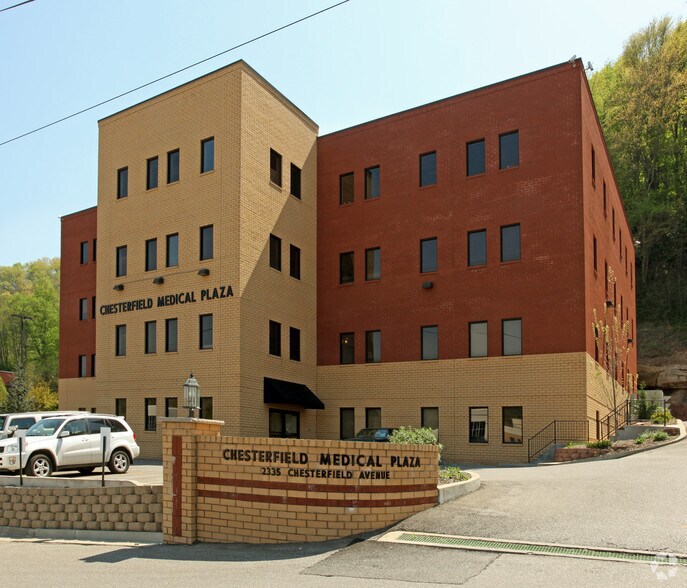 2335 Chesterfield Ave, Charleston, WV à vendre - Photo du bâtiment - Image 1 de 13