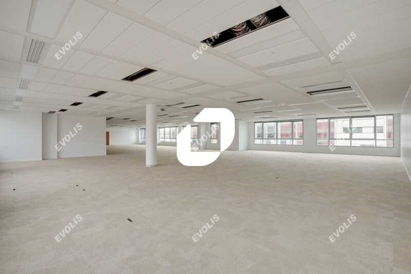 1 Avenue Du Stade De France, Saint-Denis à louer - Photo du bâtiment - Image 3 de 13