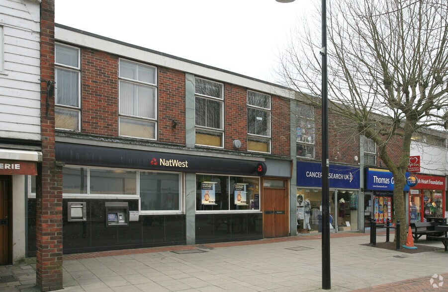 21-23 West St, Havant à louer - Photo du bâtiment - Image 2 de 3