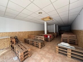 Commerce de détail dans Castelldefels, Barcelona à louer Photo intérieure- Image 2 de 11