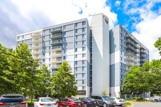 Plus de détails pour 1350 Beverly Rd, McLean, VA - Commerce de détail à louer