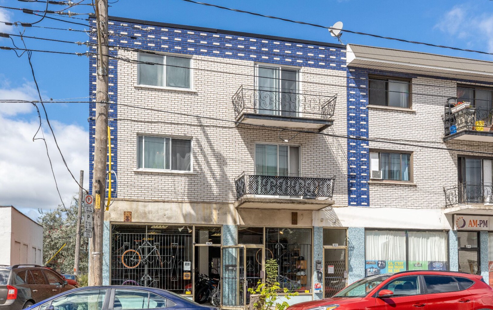 1825 Rue Tillemont, Montréal, QC à vendre Photo principale- Image 1 de 1