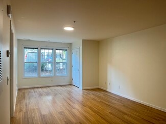 Plus de détails pour Raleigh Rental Townhouses – Local d'activités à vendre, Raleigh, NC