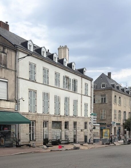 Office in Limoges for lease - Building Photo - Image 1 of 1
