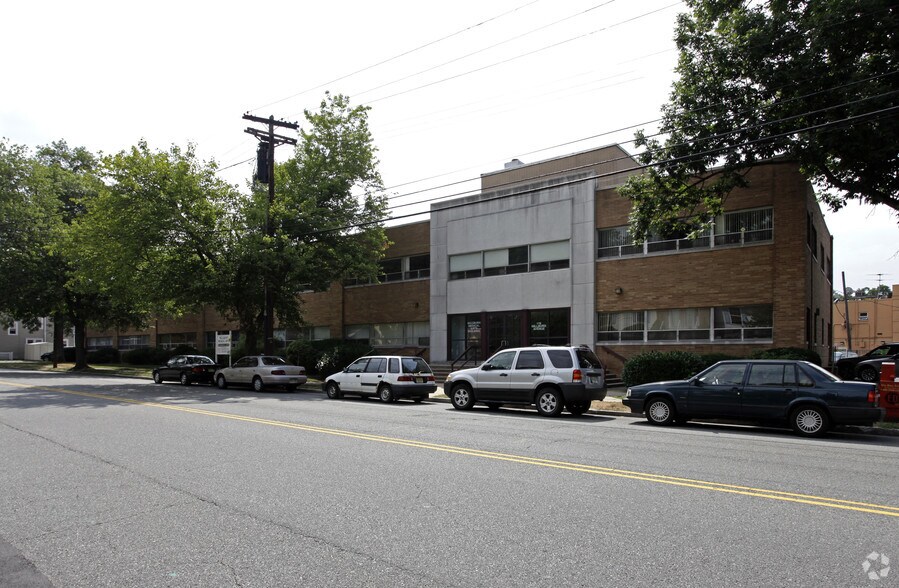 116 Millburn Ave, Millburn, NJ à louer - Photo du bâtiment - Image 3 de 3