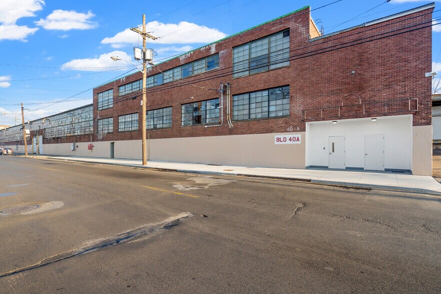 1309-1645 W Front St, Plainfield, NJ à louer - Photo du bâtiment - Image 3 de 35