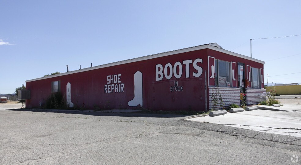 14377 Main St, Hesperia, CA for sale - Primary Photo - Image 1 of 4