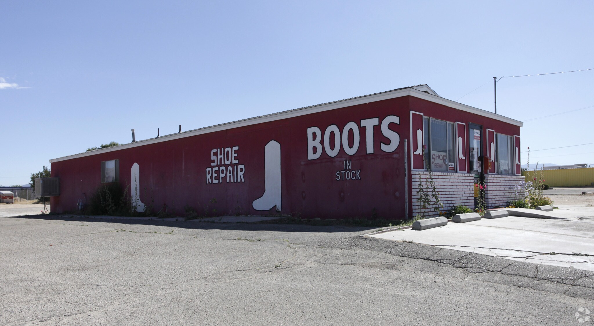 14377 Main St, Hesperia, CA for sale Primary Photo- Image 1 of 5