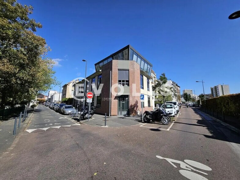 Bureau dans Vanves à louer - Photo du bâtiment - Image 1 de 21