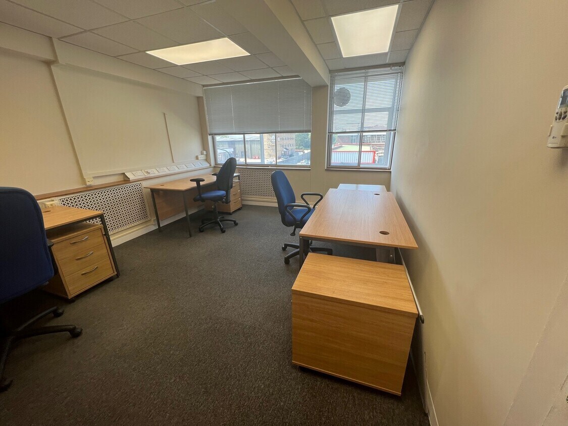 12 Deer Park Rd, London for lease Interior Photo- Image 1 of 9