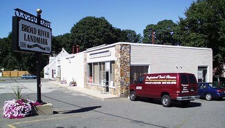 Plus de détails pour 126 New Canaan Ave, Norwalk, CT - Bureau/Commerce de détail à louer