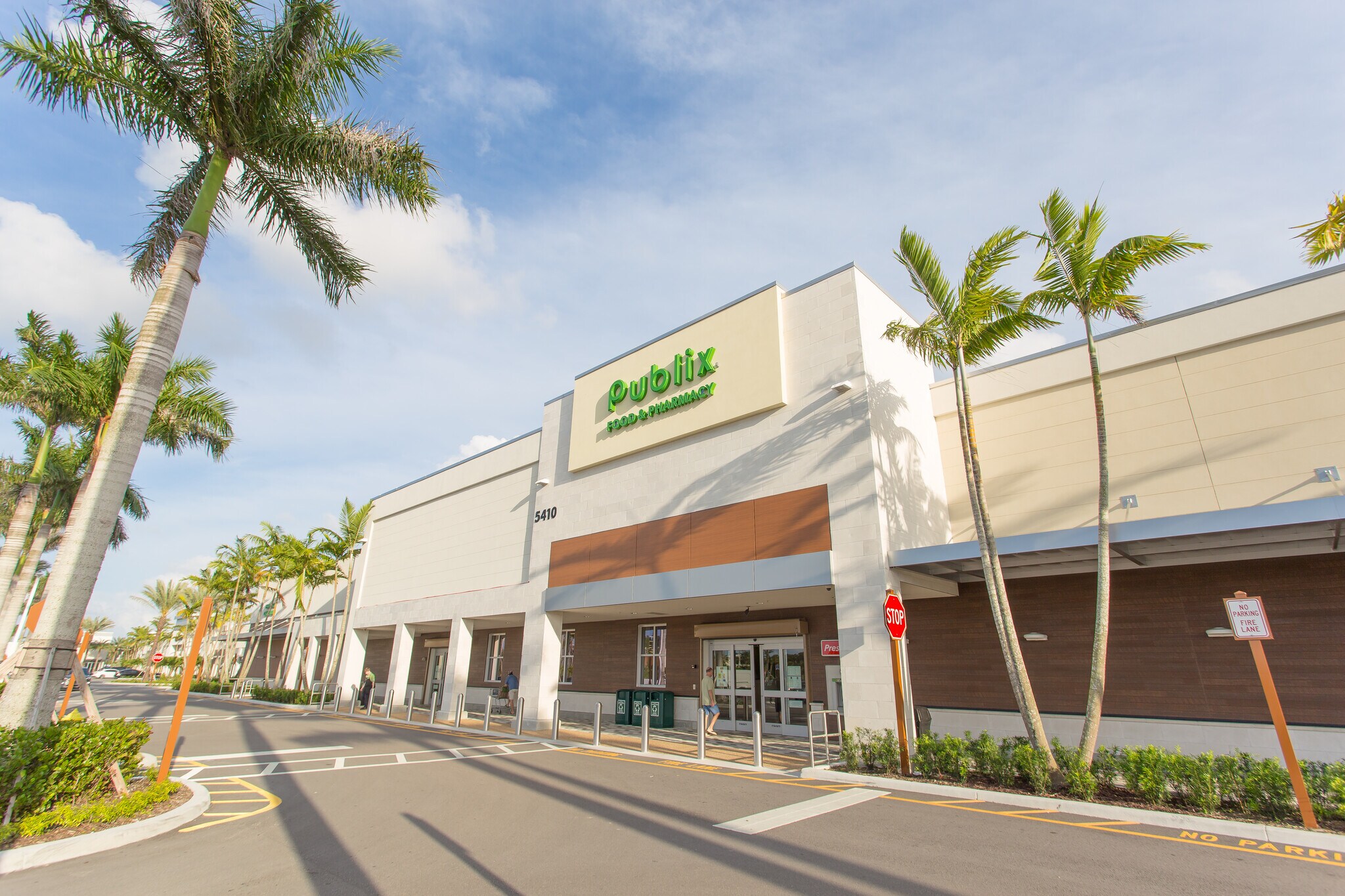 143 Donald Ross Rd, Palm Beach Gardens, FL for lease Building Photo- Image 1 of 8