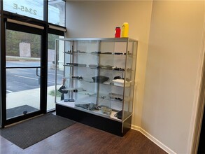 2345 Sandifer Blvd, Westminster, SC à louer Photo intérieure- Image 1 de 13